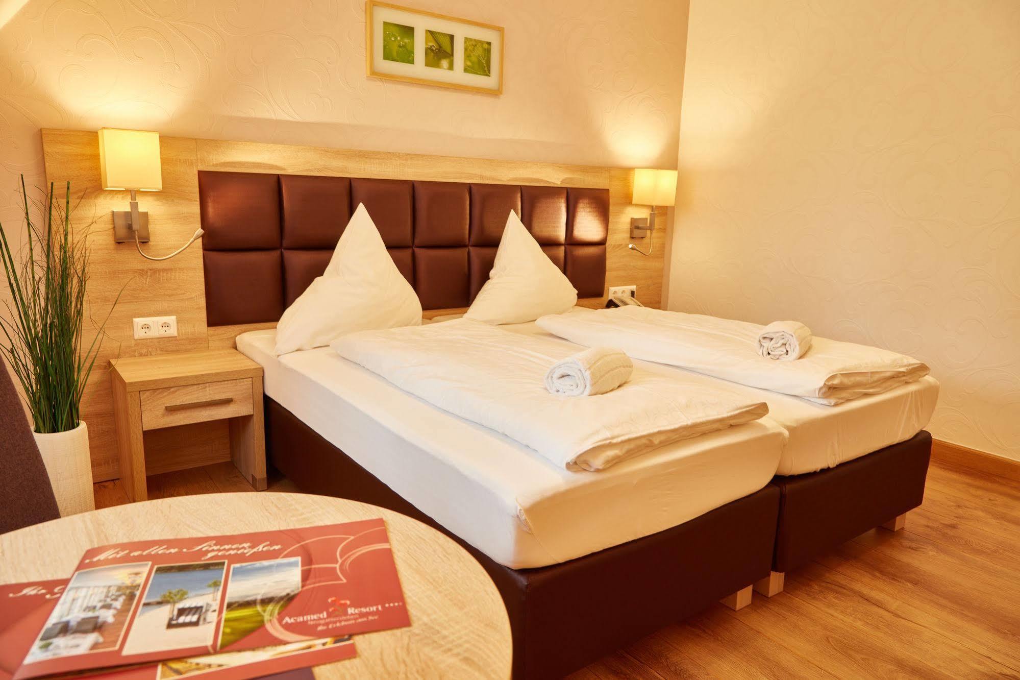 Bernstein Acamed Resort Nienburg  Exteriér fotografie