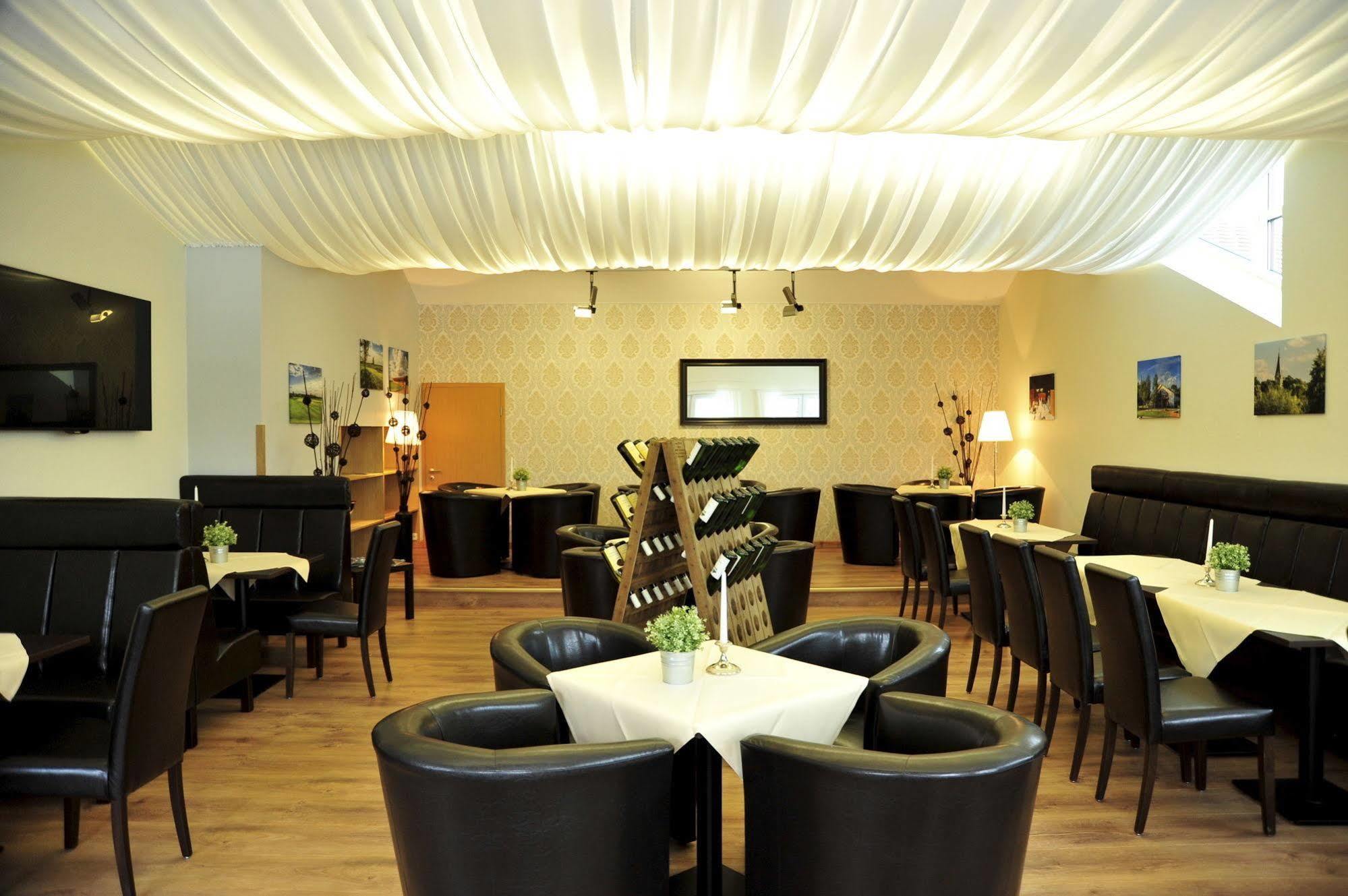Bernstein Acamed Resort Nienburg  Exteriér fotografie